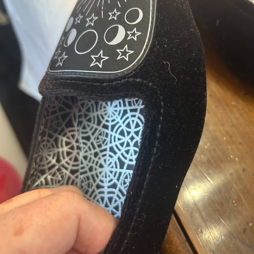 Strangecvlt‎ esoteric black velvet flats goth cycles of the moon design on toe - Picture 8 of 11